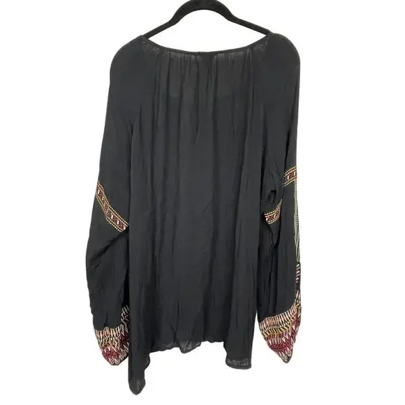 SUNDANCE Women’s Black Embroidered Geometric Peasant Tassel Blouse Boho Size L - Picture 4 of 6